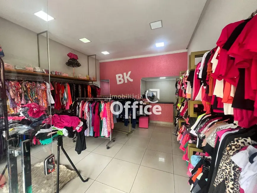 Sala Comercial à venda, 45m2 em Setor Central, Anapolis - GO - imagem 7 Foto 7 de Sala Comercial à venda, 45m2 em Setor Central, Anapolis - GO