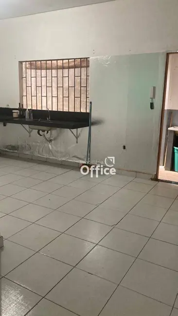 Casa com 4 quartos à venda, 444m2 em São Carlos, Anapolis - GO - imagem 5 Foto 5 de Casa com 4 quartos à venda, 444m2 em São Carlos, Anapolis - GO