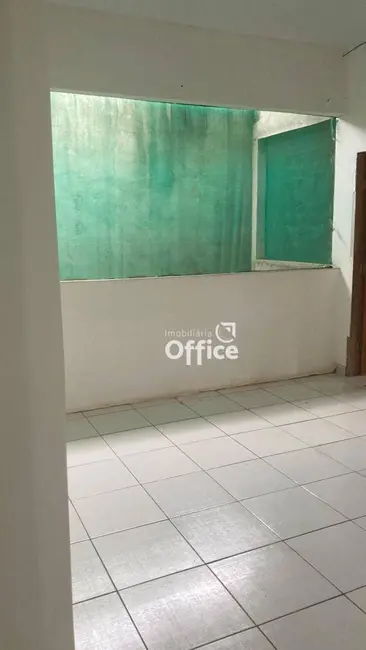 Casa com 4 quartos à venda, 444m2 em São Carlos, Anapolis - GO - imagem 8 Foto 8 de Casa com 4 quartos à venda, 444m2 em São Carlos, Anapolis - GO