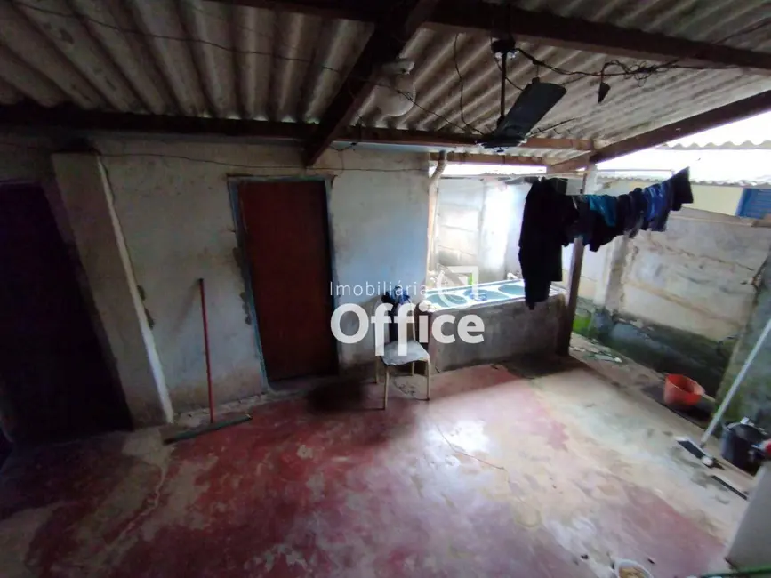 Casa com 3 quartos à venda, 375m2 em Maracanã, Anapolis - GO - imagem 5 Foto 5 de Casa com 3 quartos à venda, 375m2 em Maracanã, Anapolis - GO