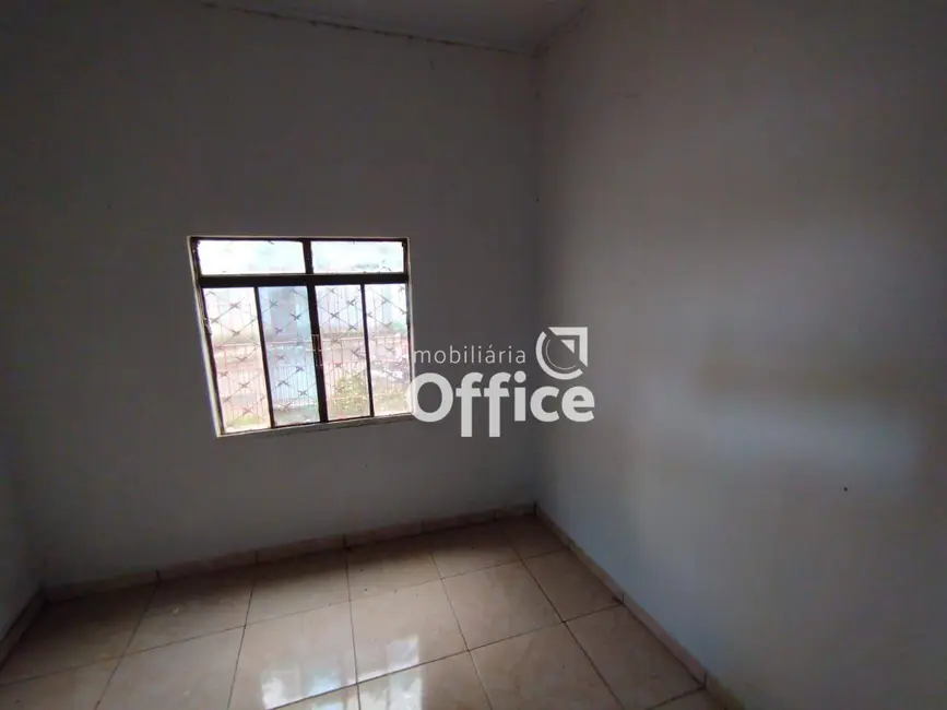 Casa com 3 quartos à venda, 180m2 em Anapolis - GO - imagem 6 Foto 6 de Casa com 3 quartos à venda, 180m2 em Anapolis - GO
