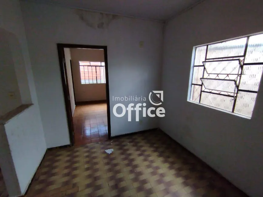 Casa com 3 quartos à venda, 180m2 em Anapolis - GO - imagem 5 Foto 5 de Casa com 3 quartos à venda, 180m2 em Anapolis - GO