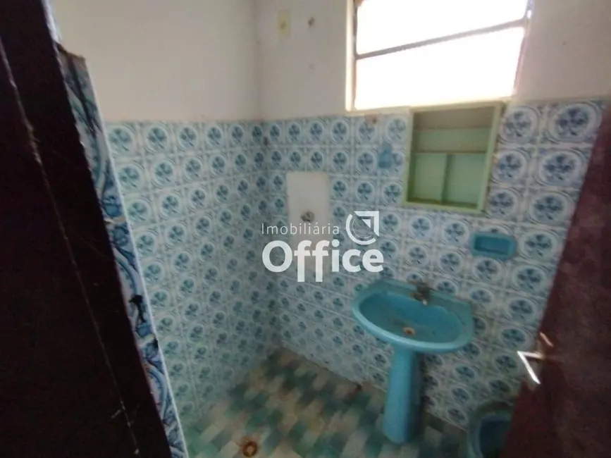 Casa com 3 quartos à venda, 180m2 em Anapolis - GO - imagem 7 Foto 7 de Casa com 3 quartos à venda, 180m2 em Anapolis - GO