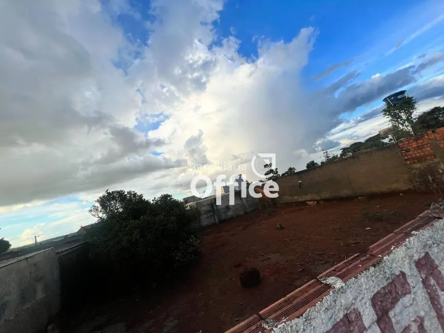 Foto 5 de Terreno / Lote à venda, 500m2 em Anapolis - GO