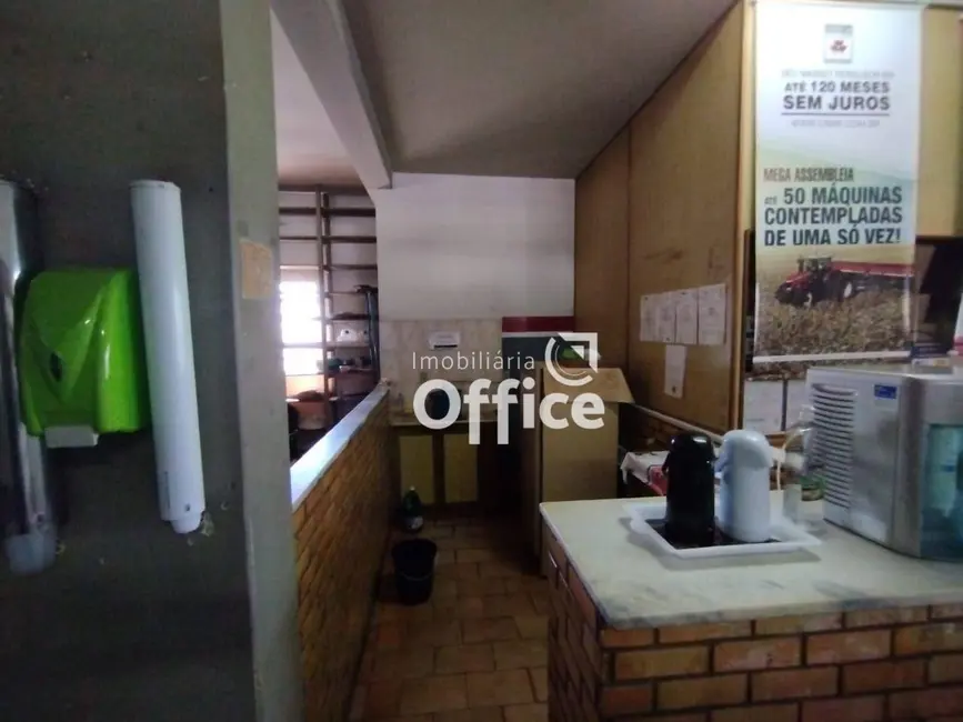 Armazém / Galpão à venda, 1100m2 em Cidade Jardim, Anapolis - GO - imagem 5 Foto 5 de Armazém / Galpão à venda, 1100m2 em Cidade Jardim, Anapolis - GO