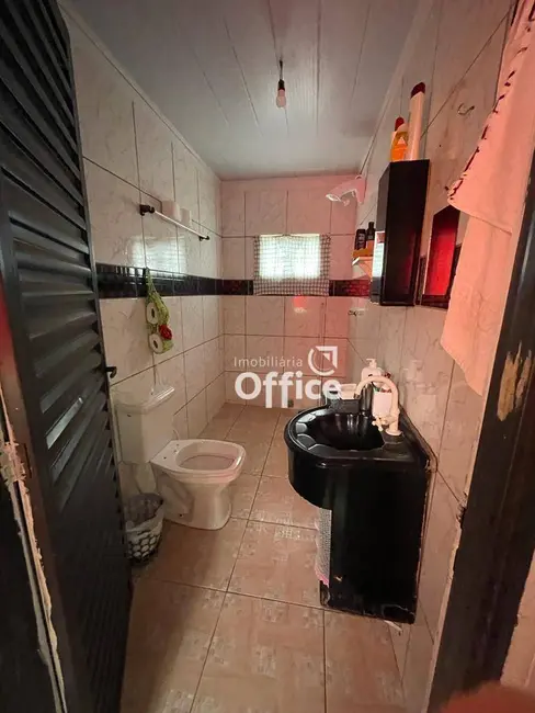 Casa com 4 quartos à venda, 360m2 em São Carlos, Anapolis - GO - imagem 9 Foto 9 de Casa com 4 quartos à venda, 360m2 em São Carlos, Anapolis - GO