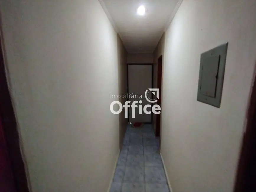Foto 5 de Casa com 3 quartos à venda, 120m2 em Maracananzinho, Anapolis - GO