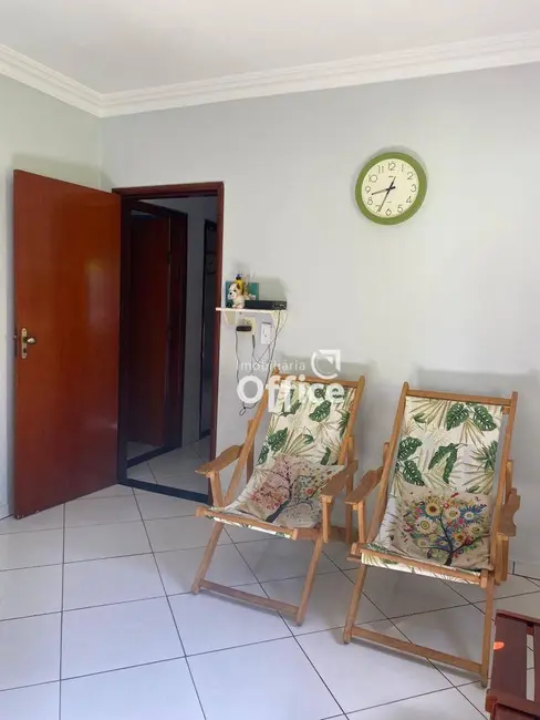 Casa com 5 quartos à venda, 365m2 em Maracananzinho, Anapolis - GO - imagem 4 Foto 4 de Casa com 5 quartos à venda, 365m2 em Maracananzinho, Anapolis - GO