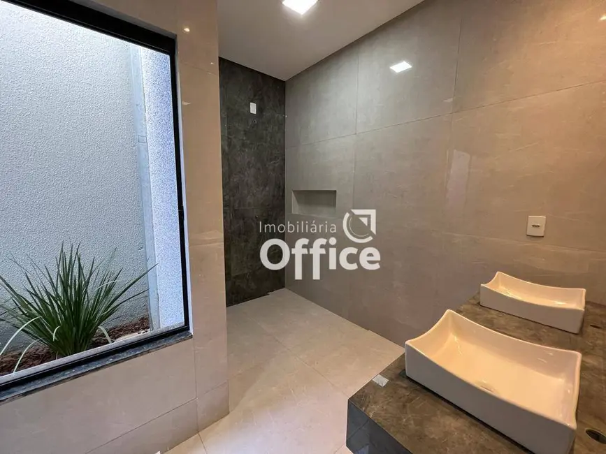 Casa com 3 quartos à venda, 300m2 em Parque Brasília 2ª Etapa, Anapolis - GO - imagem 6 Foto 6 de Casa com 3 quartos à venda, 300m2 em Parque Brasília 2ª Etapa, Anapolis - GO