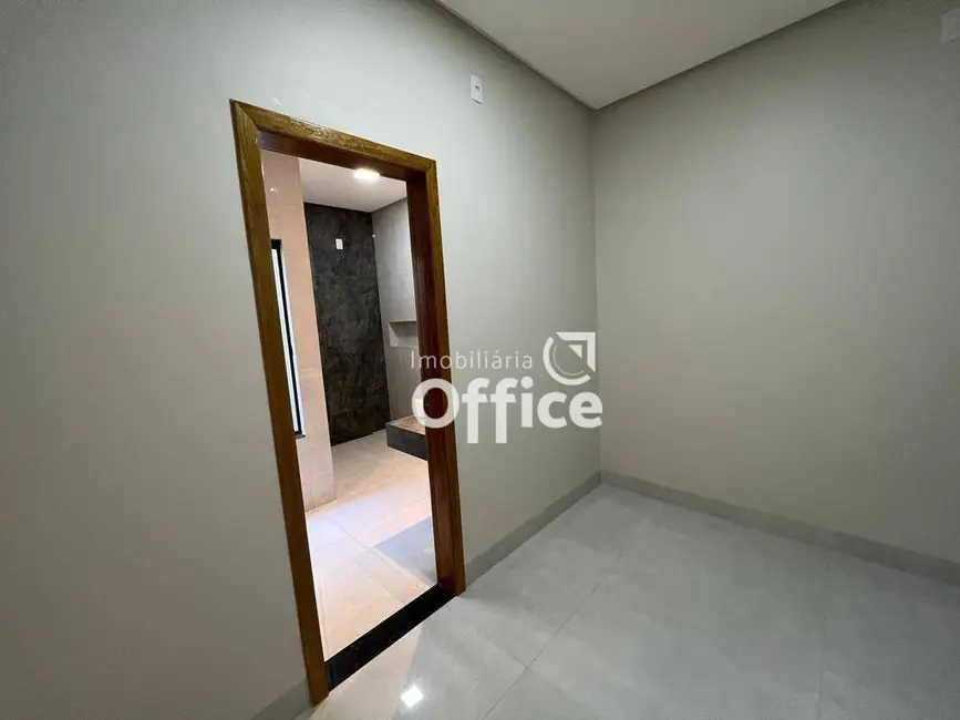 Casa com 3 quartos à venda, 300m2 em Parque Brasília 2ª Etapa, Anapolis - GO - imagem 5 Foto 5 de Casa com 3 quartos à venda, 300m2 em Parque Brasília 2ª Etapa, Anapolis - GO