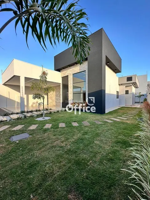 Foto 1 de Casa com 4 quartos à venda, 420m2 em Anápolis City, Anapolis - GO
