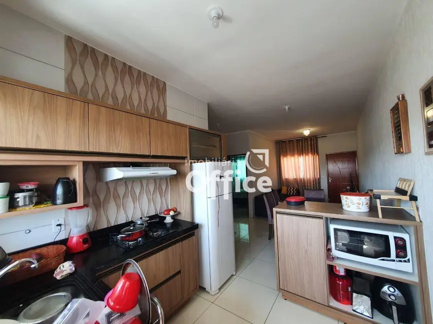 Foto 8 de Casa com 2 quartos à venda, 75m2 em Parque dos Pirineus, Anapolis - GO