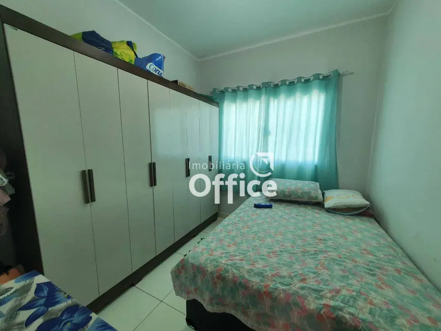 Foto 5 de Casa com 2 quartos à venda, 75m2 em Parque dos Pirineus, Anapolis - GO