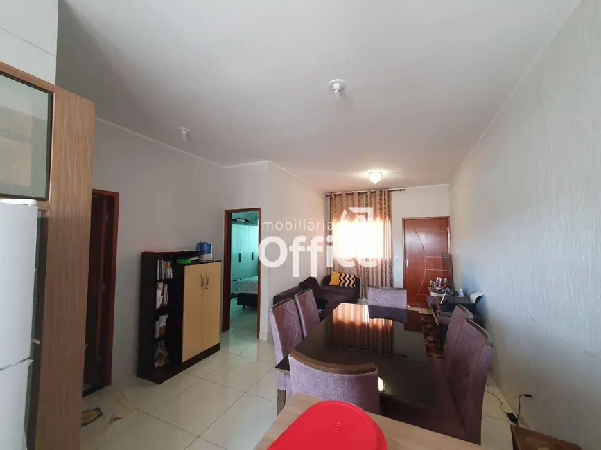 Foto 6 de Casa com 2 quartos à venda, 75m2 em Parque dos Pirineus, Anapolis - GO