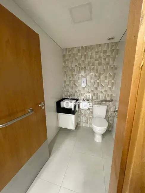 Foto 2 de Sala Comercial à venda e para alugar, 36m2 em Setor Central, Anapolis - GO