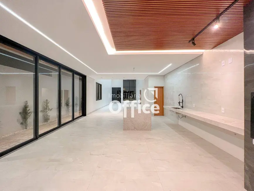 Foto 7 de Sobrado com 5 quartos à venda, 515m2 em Residencial Anaville, Anapolis - GO