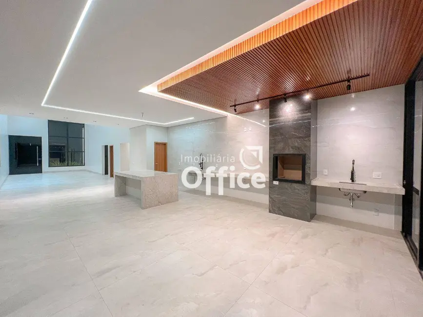 Foto 6 de Sobrado com 5 quartos à venda, 515m2 em Residencial Anaville, Anapolis - GO