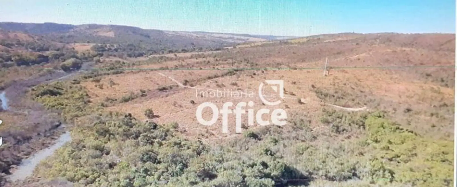 Chácara com 1 quarto à venda, 20000m2 em Jardim Promissão, Anapolis - GO - imagem 4 Foto 4 de Chácara com 1 quarto à venda, 20000m2 em Jardim Promissão, Anapolis - GO