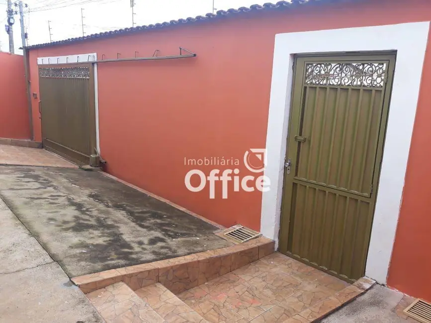 Casa com 3 quartos à venda, 300m2 em Residencial Morumbi, Anapolis - GO - imagem 4 Foto 4 de Casa com 3 quartos à venda, 300m2 em Residencial Morumbi, Anapolis - GO