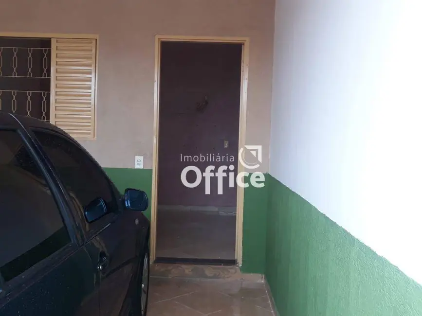 Casa com 3 quartos à venda, 300m2 em Residencial Morumbi, Anapolis - GO - imagem 3 Foto 3 de Casa com 3 quartos à venda, 300m2 em Residencial Morumbi, Anapolis - GO