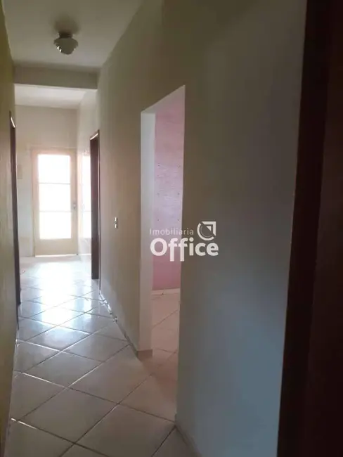 Casa com 3 quartos à venda, 300m2 em Residencial Morumbi, Anapolis - GO - imagem 9 Foto 9 de Casa com 3 quartos à venda, 300m2 em Residencial Morumbi, Anapolis - GO