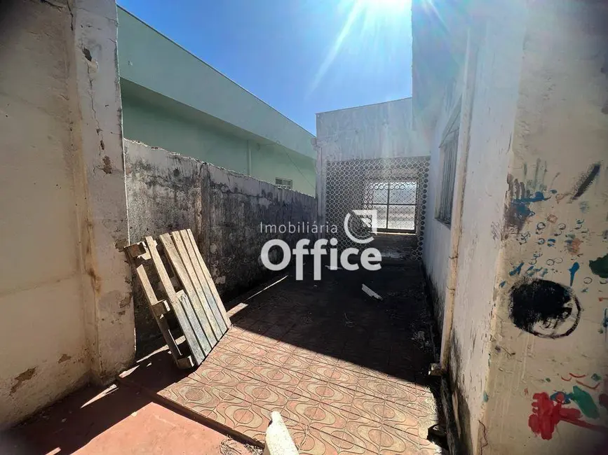 Foto 9 de Sala Comercial à venda, 442m2 em Vila Góis, Anapolis - GO