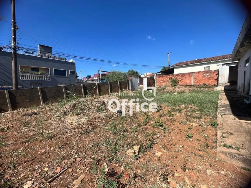 Foto 6 de Sala Comercial à venda, 442m2 em Vila Góis, Anapolis - GO