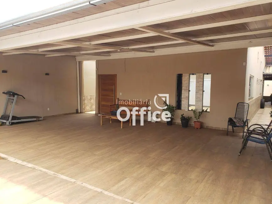 Casa com 3 quartos à venda, 300m2 em Jardim Eldorado, Anapolis - GO - imagem 9 Foto 9 de Casa com 3 quartos à venda, 300m2 em Jardim Eldorado, Anapolis - GO