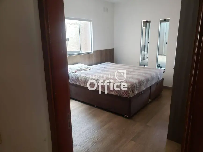 Casa com 3 quartos à venda, 300m2 em Jardim Eldorado, Anapolis - GO - imagem 7 Foto 7 de Casa com 3 quartos à venda, 300m2 em Jardim Eldorado, Anapolis - GO