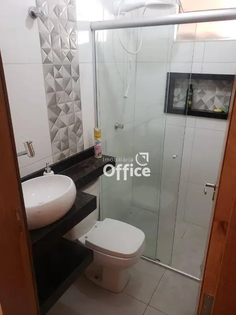 Casa com 3 quartos à venda, 300m2 em Jardim Eldorado, Anapolis - GO - imagem 4 Foto 4 de Casa com 3 quartos à venda, 300m2 em Jardim Eldorado, Anapolis - GO