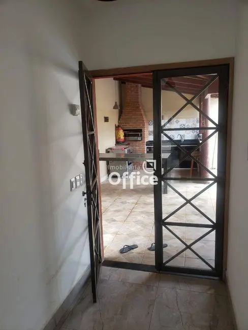 Casa com 3 quartos à venda, 300m2 em Jardim Eldorado, Anapolis - GO - imagem 8 Foto 8 de Casa com 3 quartos à venda, 300m2 em Jardim Eldorado, Anapolis - GO