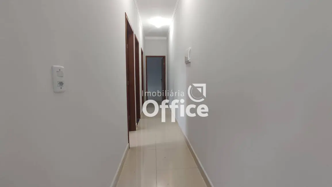 Foto 9 de Casa com 3 quartos à venda, 150m2 em Víviam Parque, Anapolis - GO