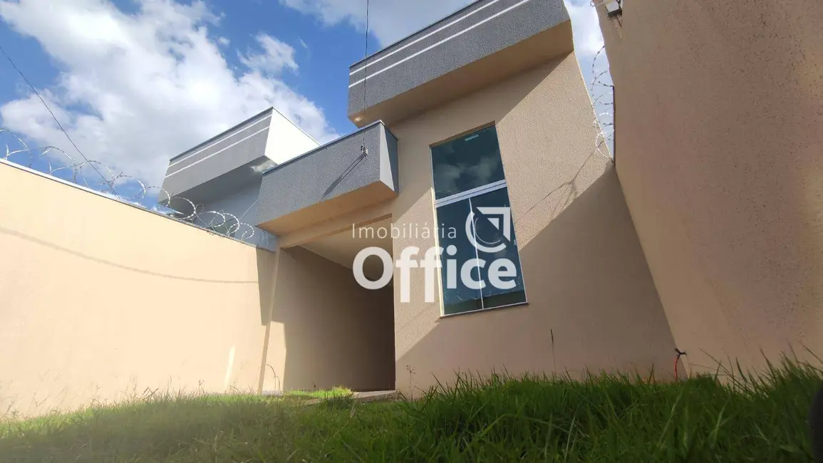Foto 1 de Casa com 3 quartos à venda, 150m2 em Víviam Parque, Anapolis - GO
