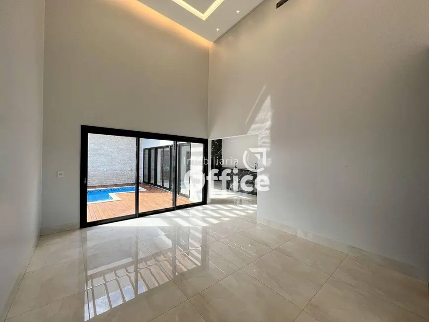 Foto 5 de Casa de Condomínio com 3 quartos à venda, 360m2 em Anapolis - GO