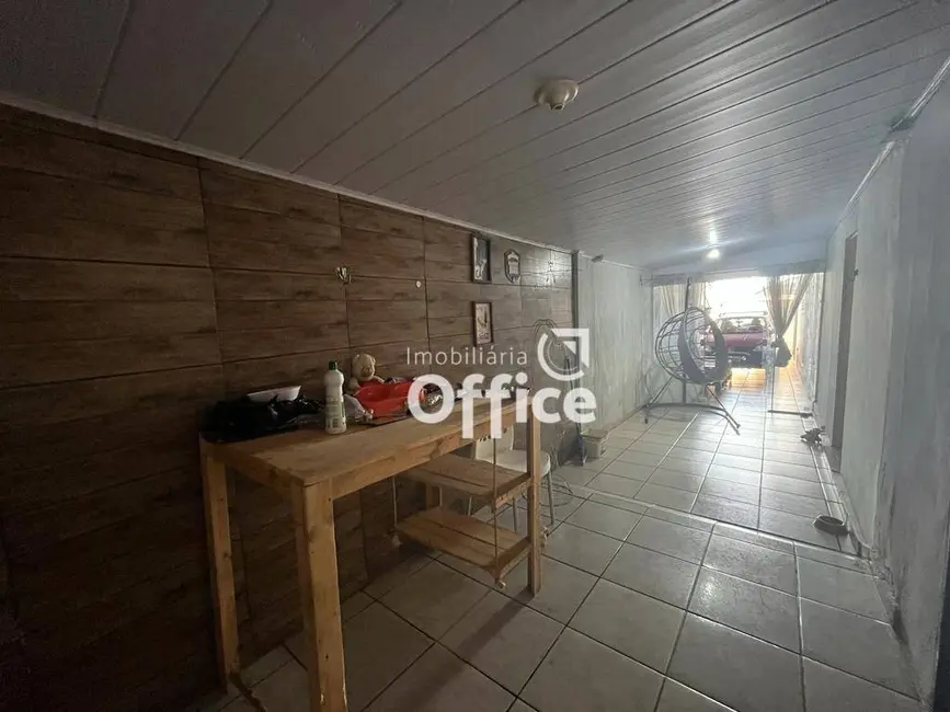 Casa com 3 quartos à venda, 300m2 em Parque Brasília, Anapolis - GO - imagem 7 Foto 7 de Casa com 3 quartos à venda, 300m2 em Parque Brasília, Anapolis - GO