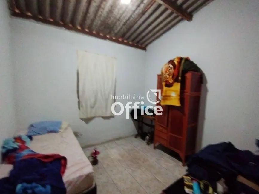 Foto 6 de Casa com 3 quartos à venda, 300m2 em Recanto do Sol, Anapolis - GO
