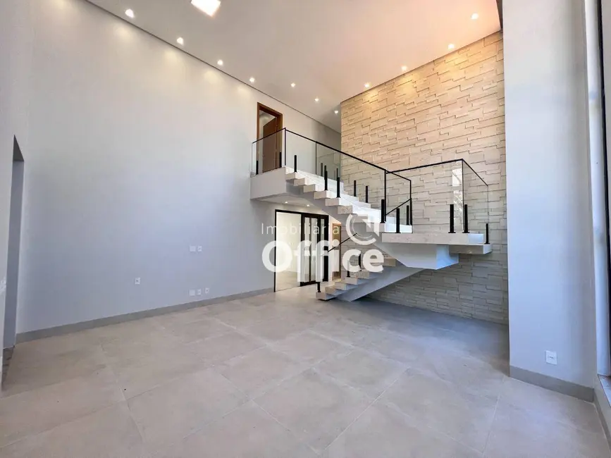 Foto 2 de Casa de Condomínio com 4 quartos à venda, 420m2 em Condomínio Residencial Belas Artes, Anapolis - GO