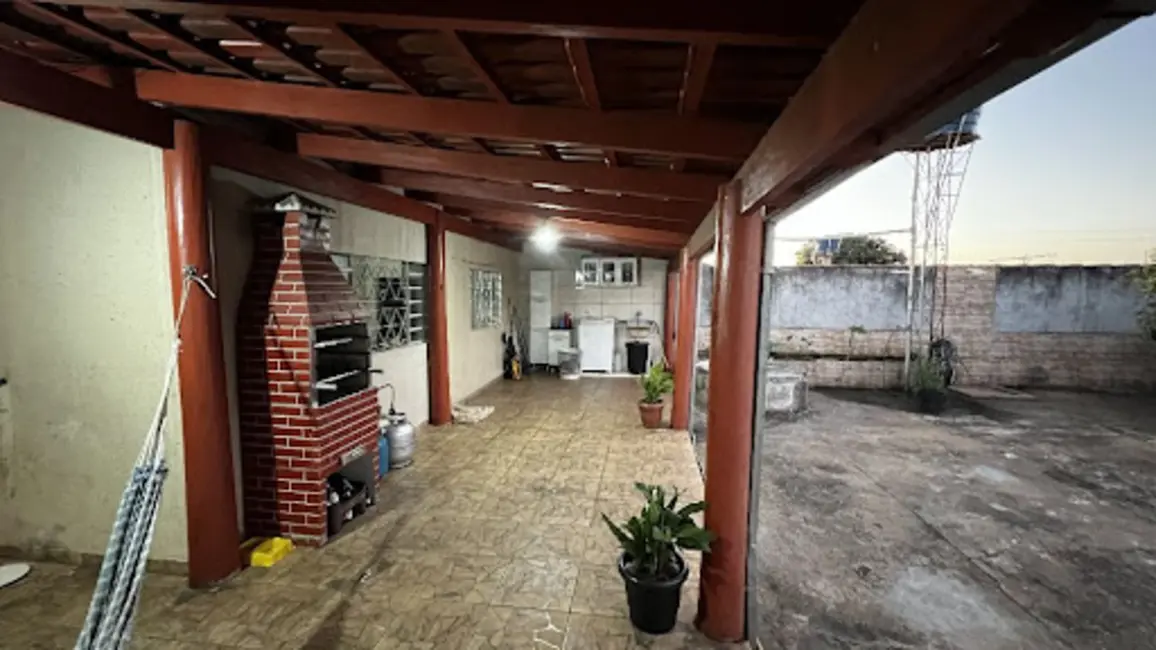 Casa com 3 quartos à venda, 250m2 em Jardim Arco Verde, Anapolis - GO - imagem 6 Foto 6 de Casa com 3 quartos à venda, 250m2 em Jardim Arco Verde, Anapolis - GO