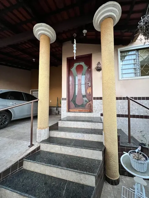 Foto 5 de Casa com 2 quartos à venda, 300m2 em Jardim Ana Paula, Anapolis - GO