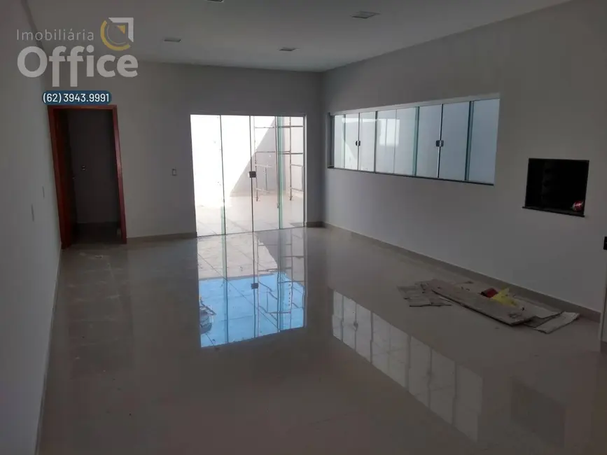 Foto 2 de Sobrado com 3 quartos para alugar, 150m2 em Anapolis - GO