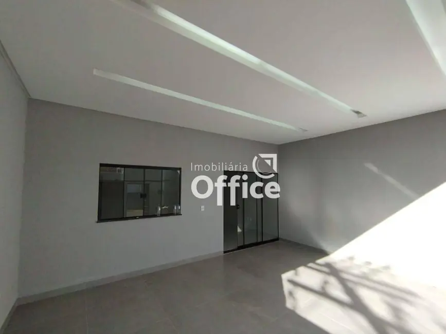 Foto 2 de Casa com 3 quartos à venda, 150m2 em Jardim Ana Paula, Anapolis - GO