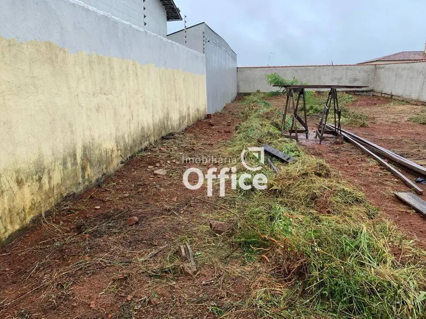 Foto 1 de Terreno / Lote à venda, 372m2 em Setor Sul Jamil Miguel, Anapolis - GO
