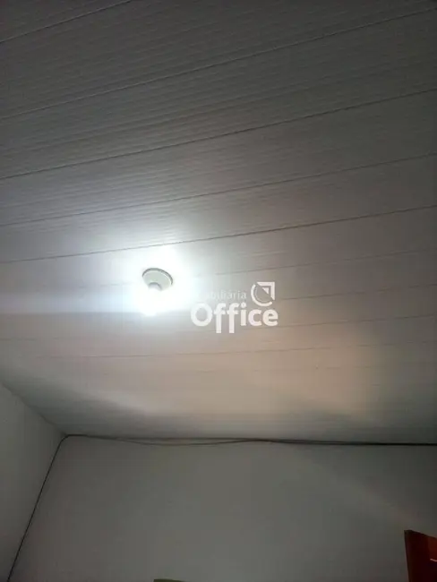 Casa com 2 quartos à venda, 300m2 em Setor Residencial Pedro Ludovico, Anapolis - GO - imagem 3 Foto 3 de Casa com 2 quartos à venda, 300m2 em Setor Residencial Pedro Ludovico, Anapolis - GO