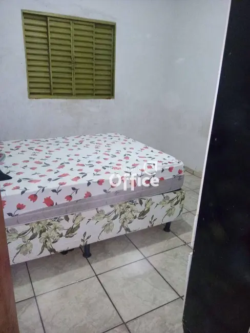 Casa com 2 quartos à venda, 300m2 em Setor Residencial Pedro Ludovico, Anapolis - GO - imagem 6 Foto 6 de Casa com 2 quartos à venda, 300m2 em Setor Residencial Pedro Ludovico, Anapolis - GO