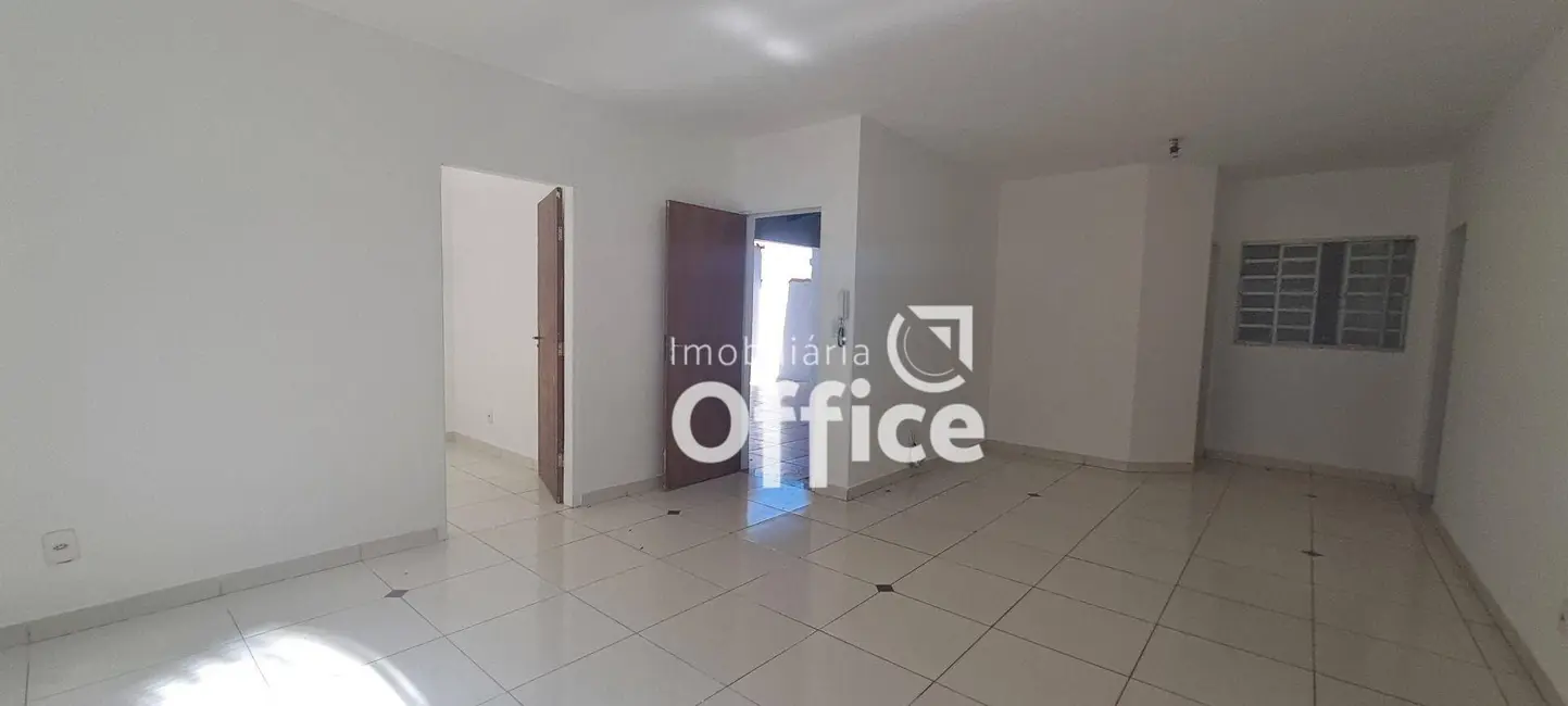 Foto 7 de Casa com 4 quartos à venda, 300m2 em Residencial Araguaia, Anapolis - GO