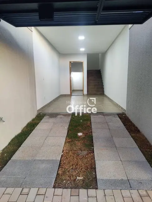 Foto 2 de Casa com 3 quartos à venda, 118m2 em Residencial Cerejeiras, Anapolis - GO