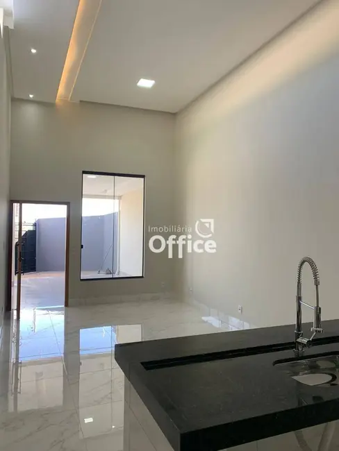 Foto 4 de Casa com 3 quartos à venda, 206m2 em Residencial Jardins do Lago, Anapolis - GO
