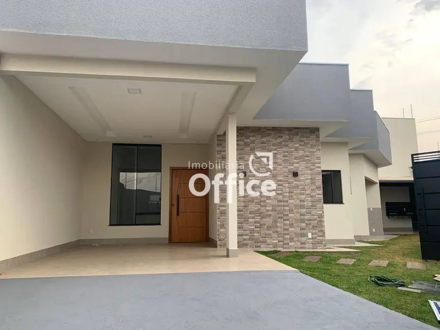 Foto 2 de Casa com 3 quartos à venda, 206m2 em Residencial Jardins do Lago, Anapolis - GO