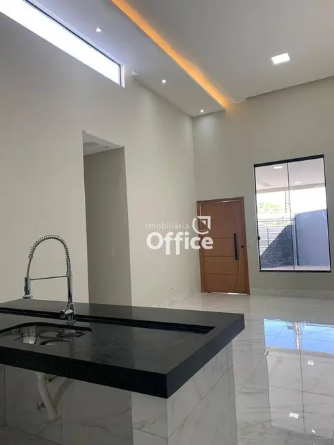 Foto 5 de Casa com 3 quartos à venda, 206m2 em Residencial Jardins do Lago, Anapolis - GO