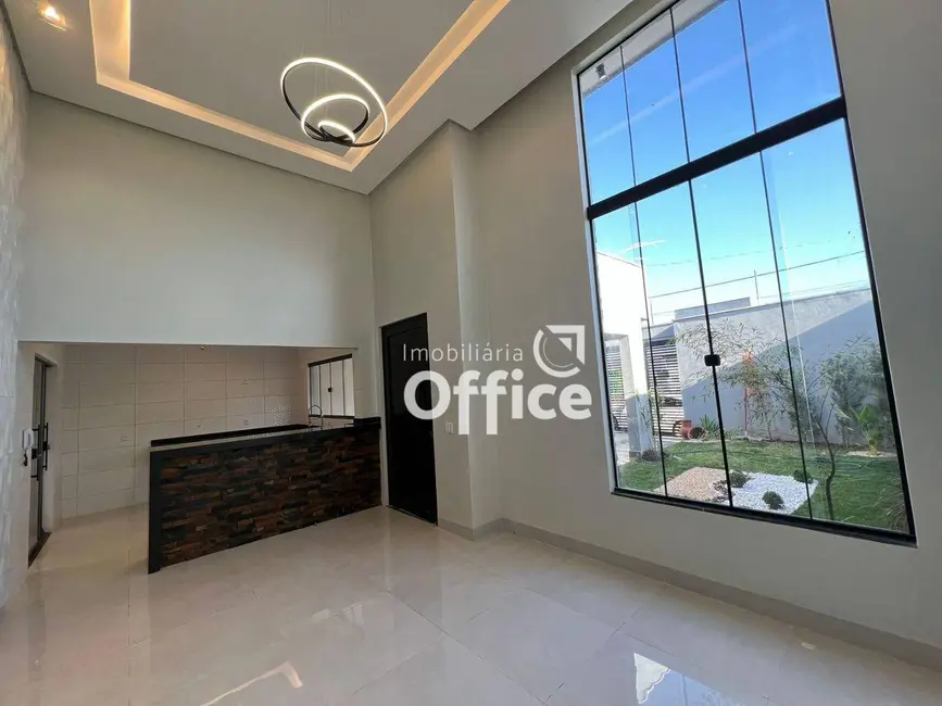 Foto 3 de Casa com 3 quartos à venda, 200m2 em Residencial Tangará, Anapolis - GO